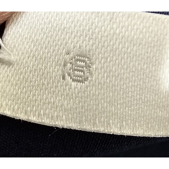 RARE 100% silk J.Crew Classic Fit Button Up Shirt Womens 18 Navy Blue White Trim - Picture 8 of 15